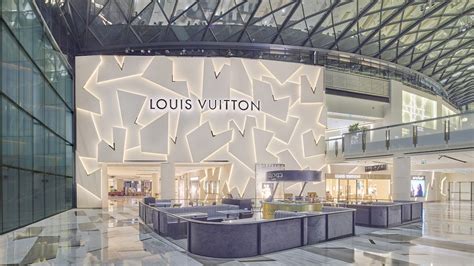 louis vuitton abu dhabi.